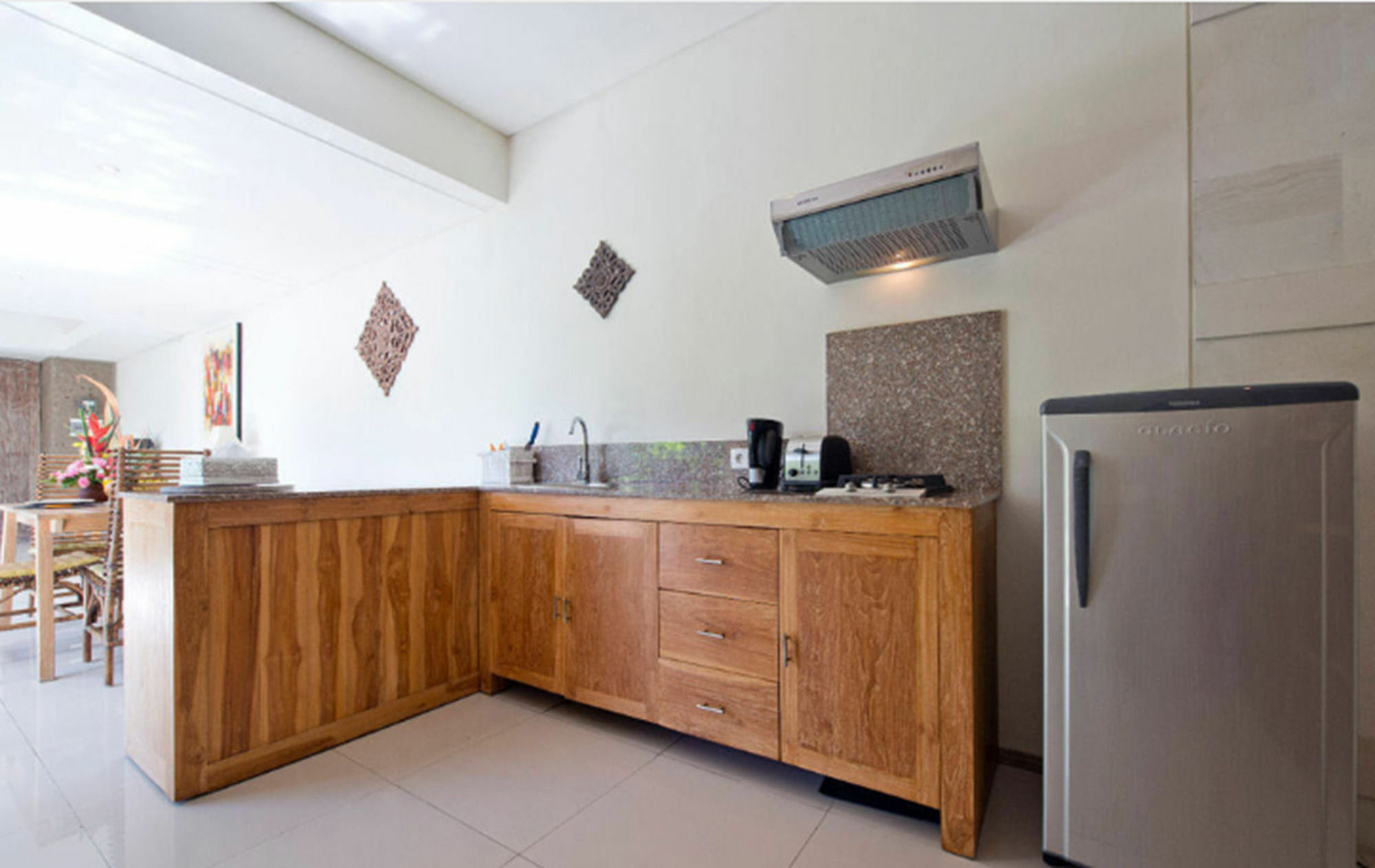 Lestari Villa *